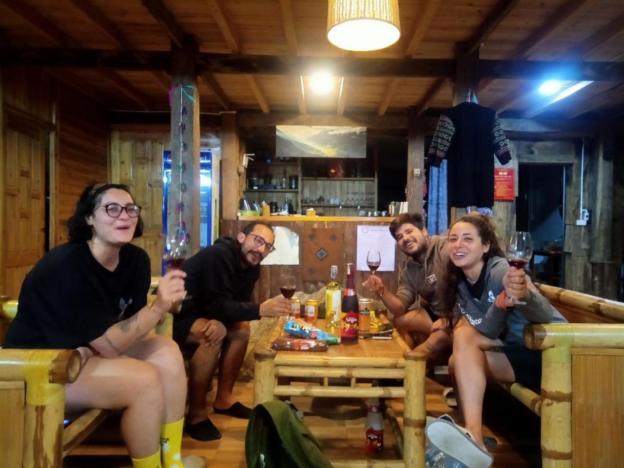 Tavan Dragon House Lào Cai Extérieur photo